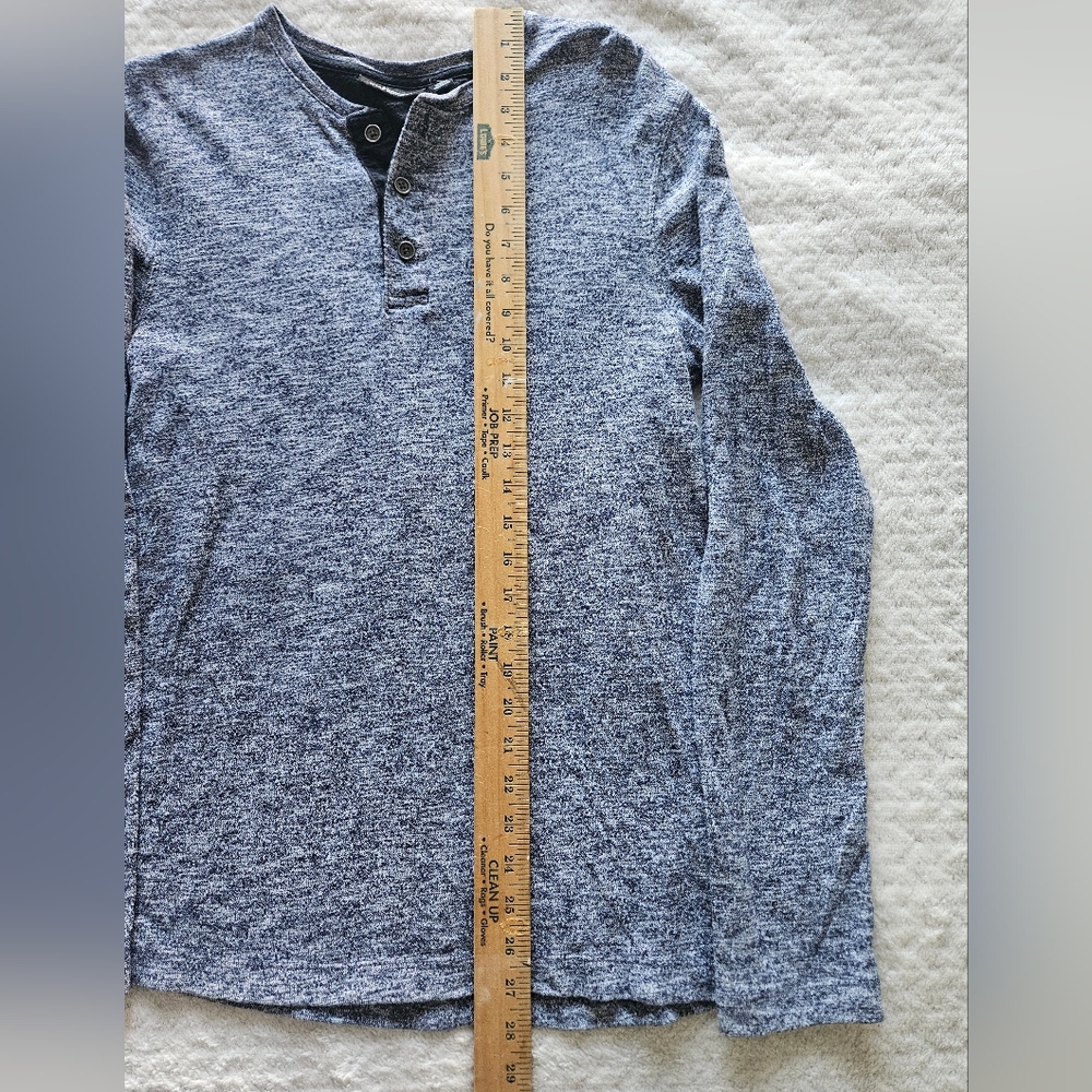 Marc Anthony Heathered Long Sleeve Henley - Picture 3 of 8
